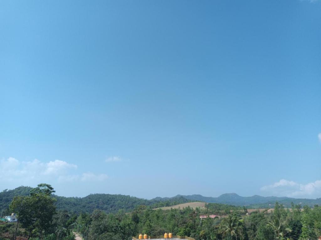 Misty Greens Madikeri Luaran gambar